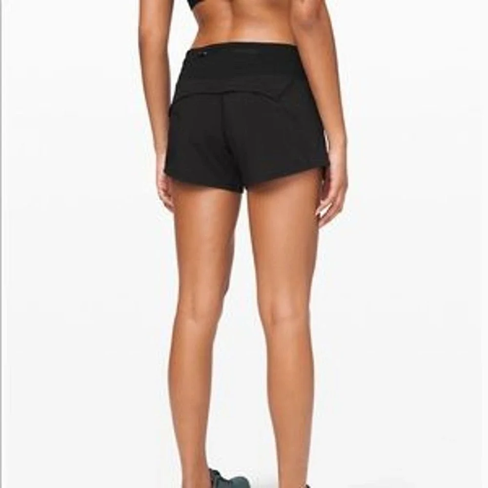 Lululemon Speed Up Short 2.5